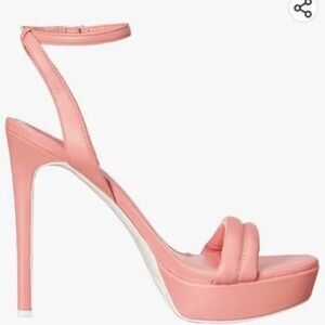 GUESS Women's Clives One Band Platform Sandals